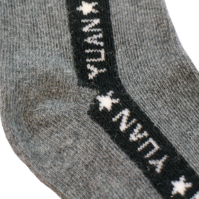 YUAN logo kids socks