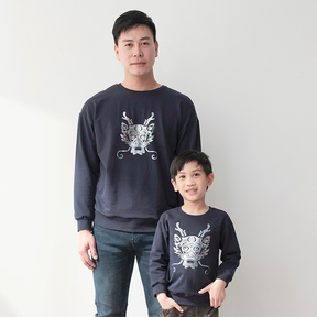 Indigo adult sweatshirt with metallic dragon print