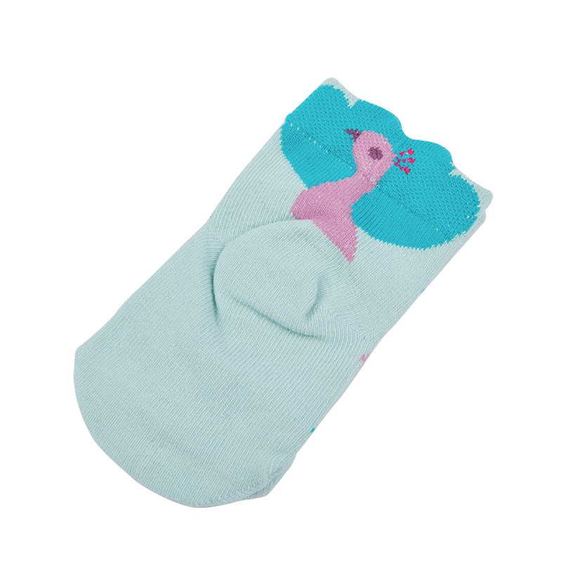 <tc>Lake green baby socks</tc>