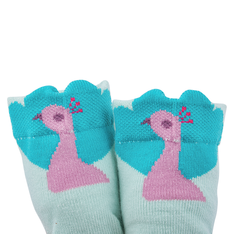 <tc>Lake green baby socks</tc>