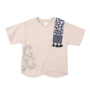 <tc>Latte kids T-shirt with five poison patchwork and tassel detail</tc>
